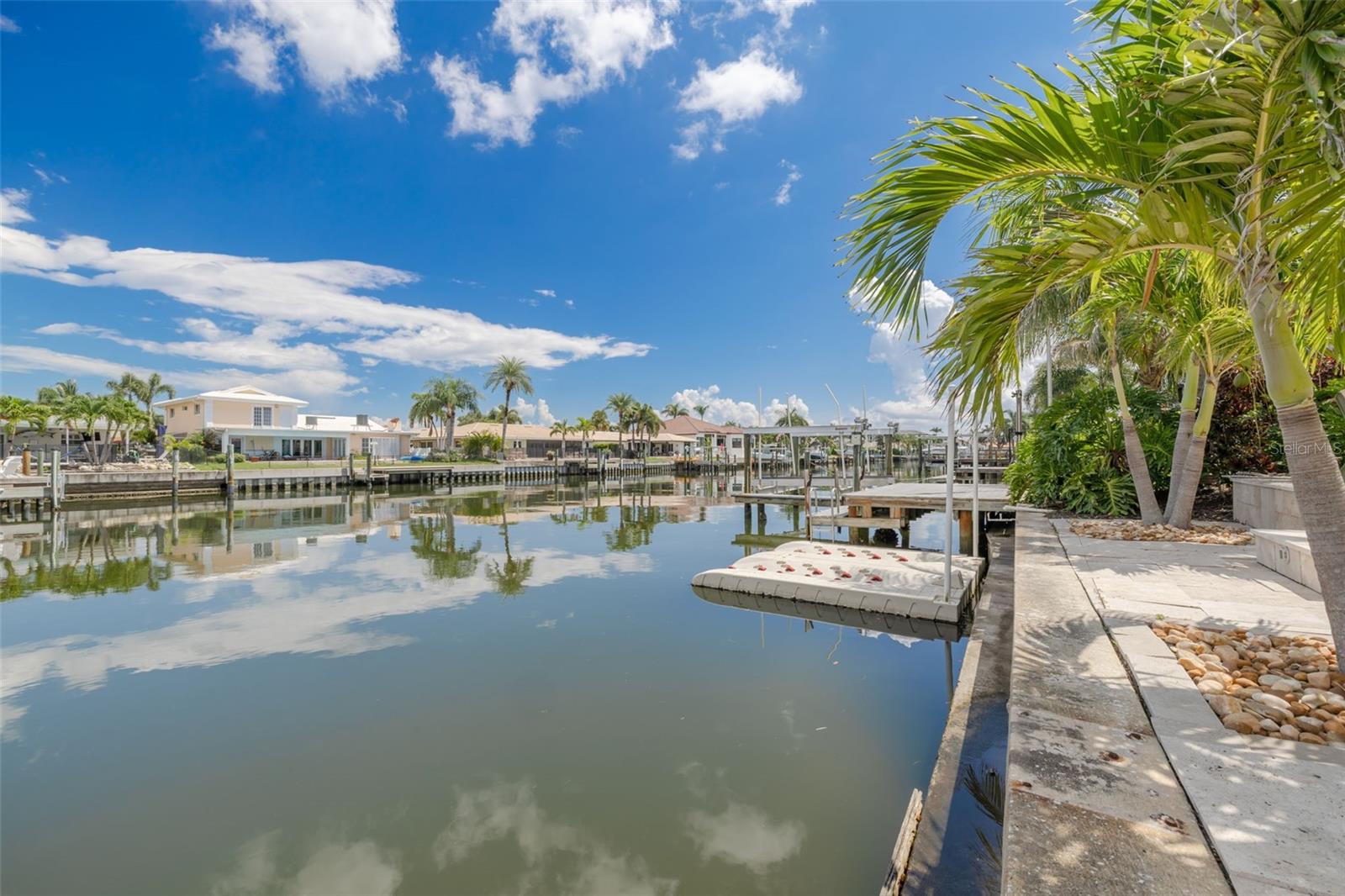 2049 MASSACHUSETTS AVE NE