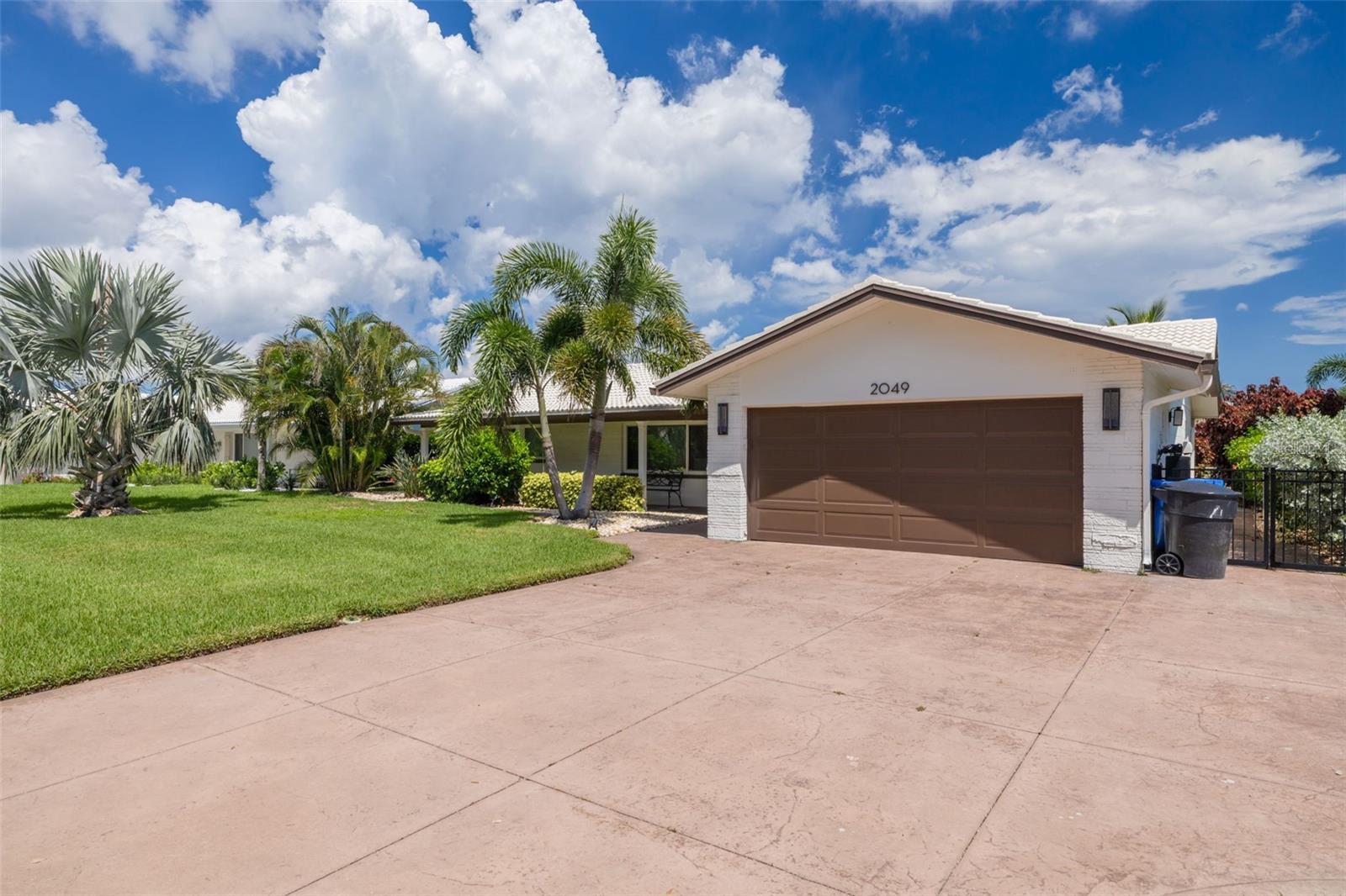 2049 MASSACHUSETTS AVE NE