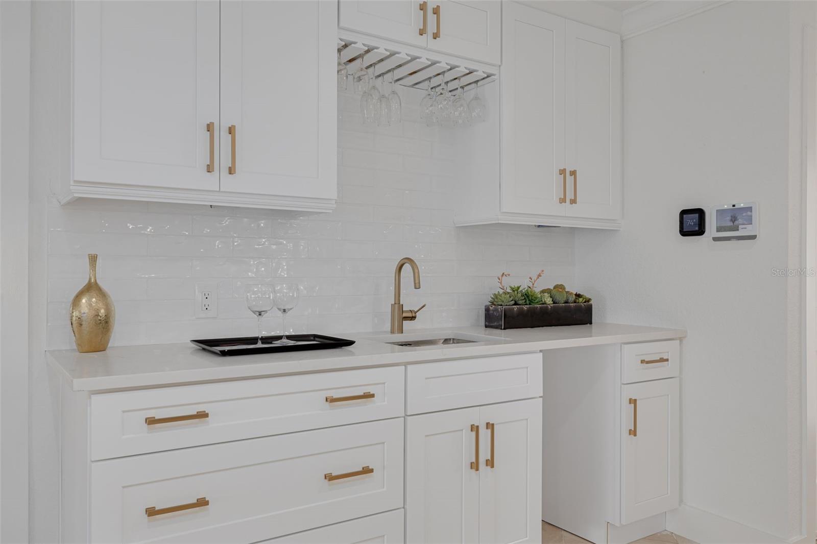 2049 MASSACHUSETTS AVE NE