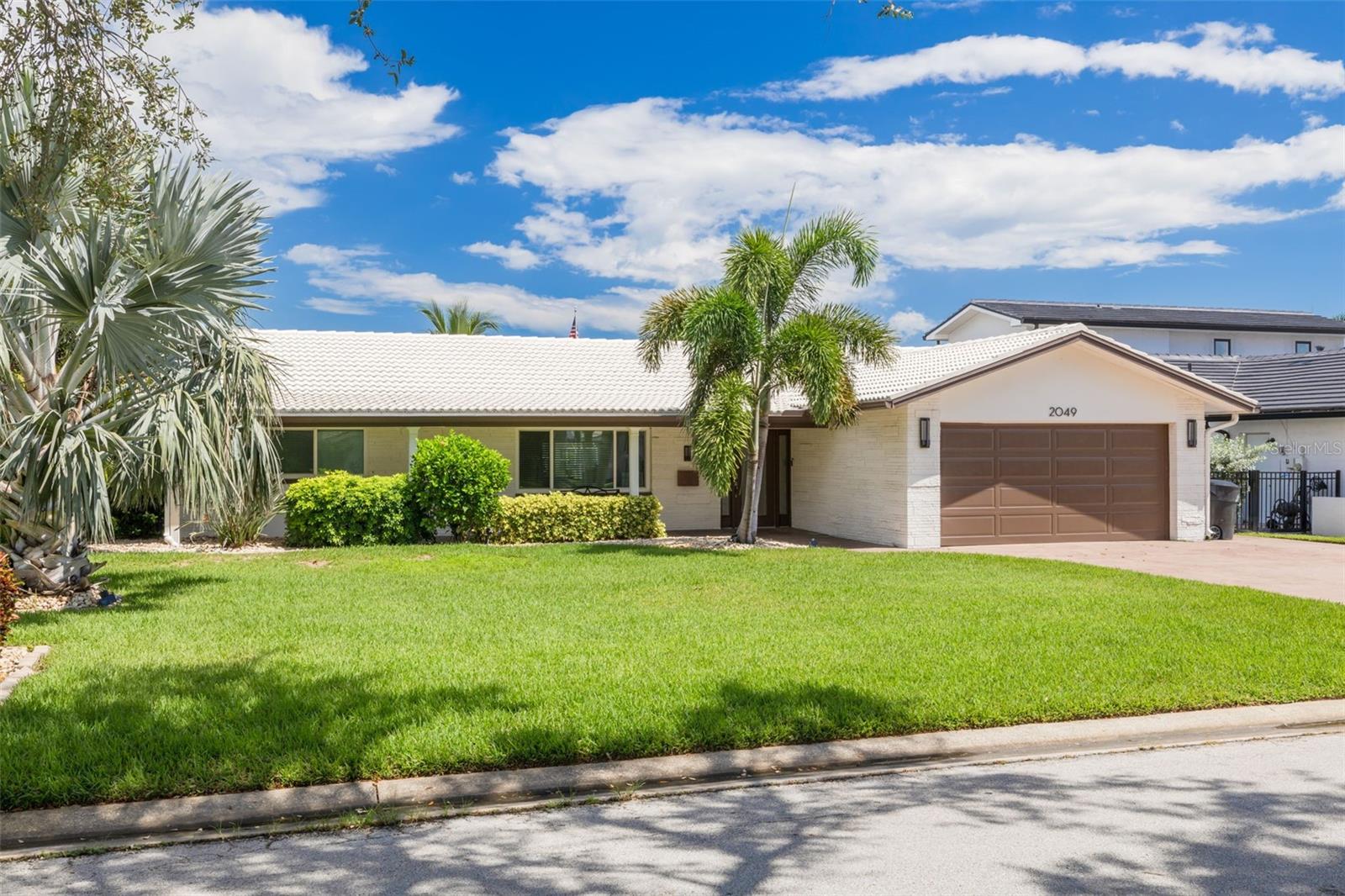 2049 MASSACHUSETTS AVE NE