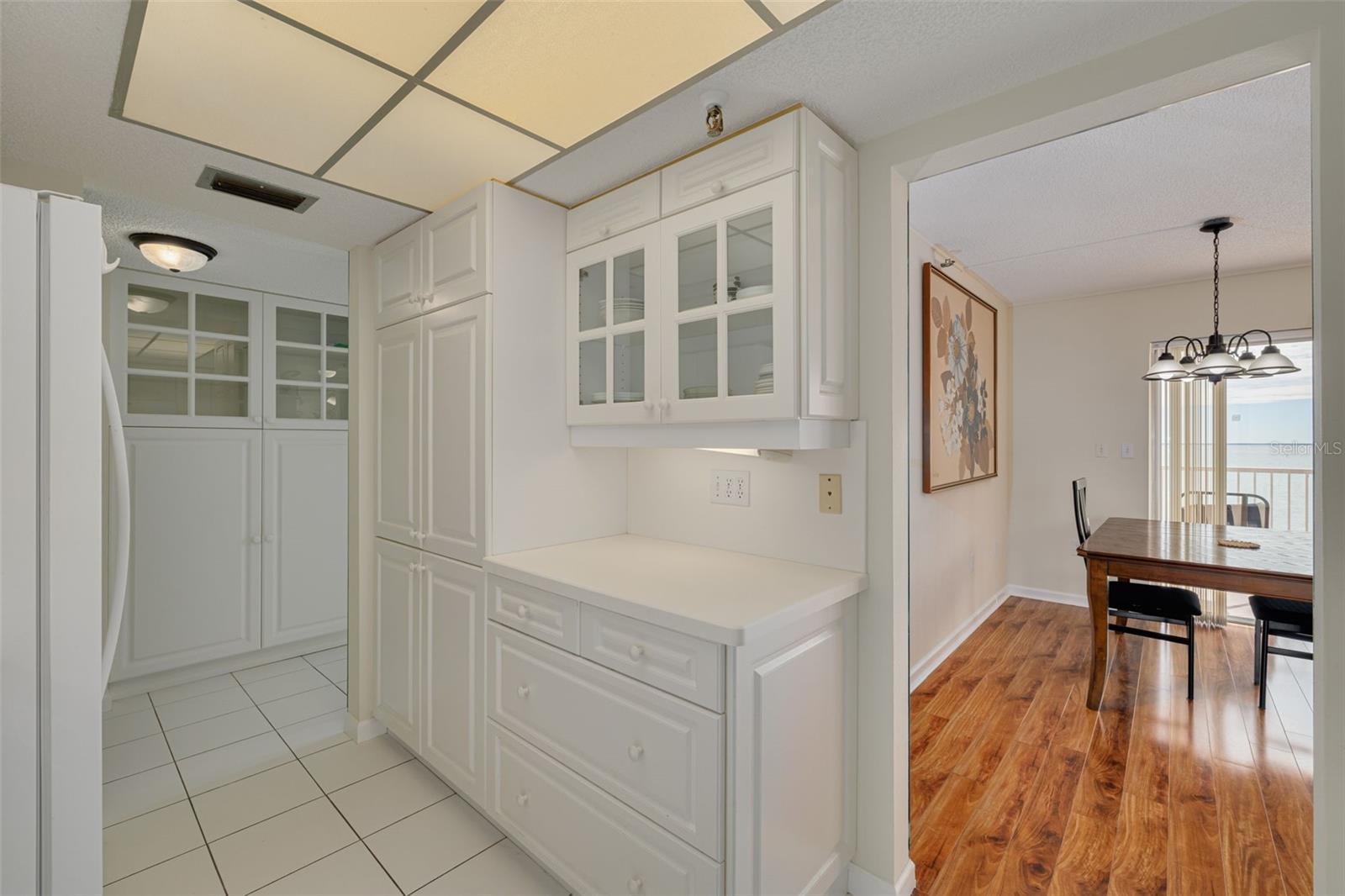 7430 SUNSHINE SKYWAY LN S #704