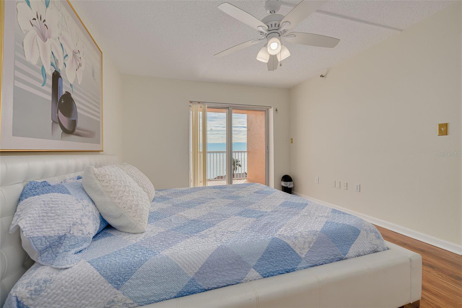 7430 SUNSHINE SKYWAY LN S #704