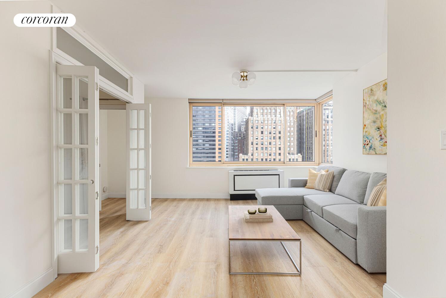 250 S END Avenue 11E