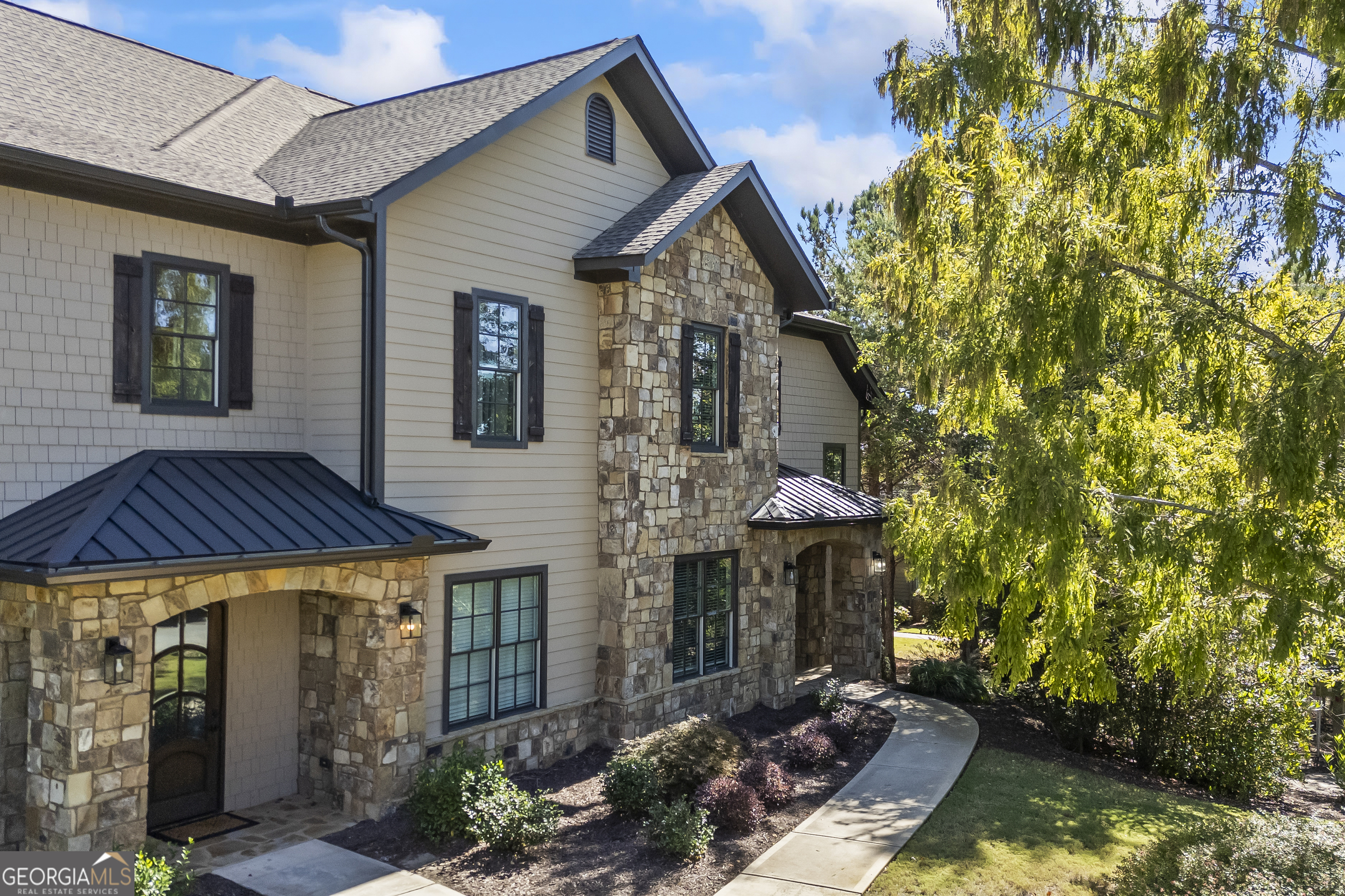 15 Cottage Lane, Toccoa