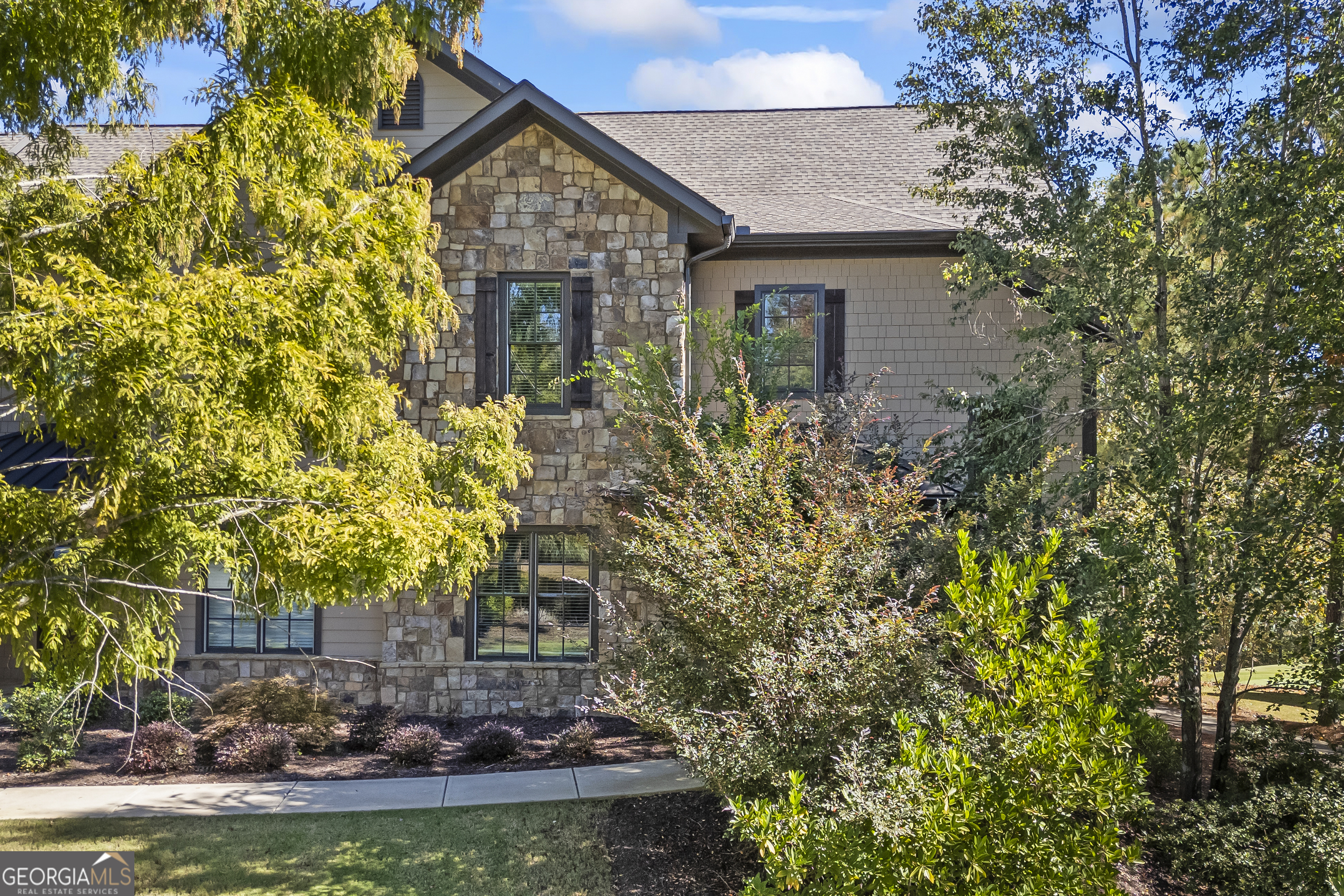 15 Cottage Lane, Toccoa