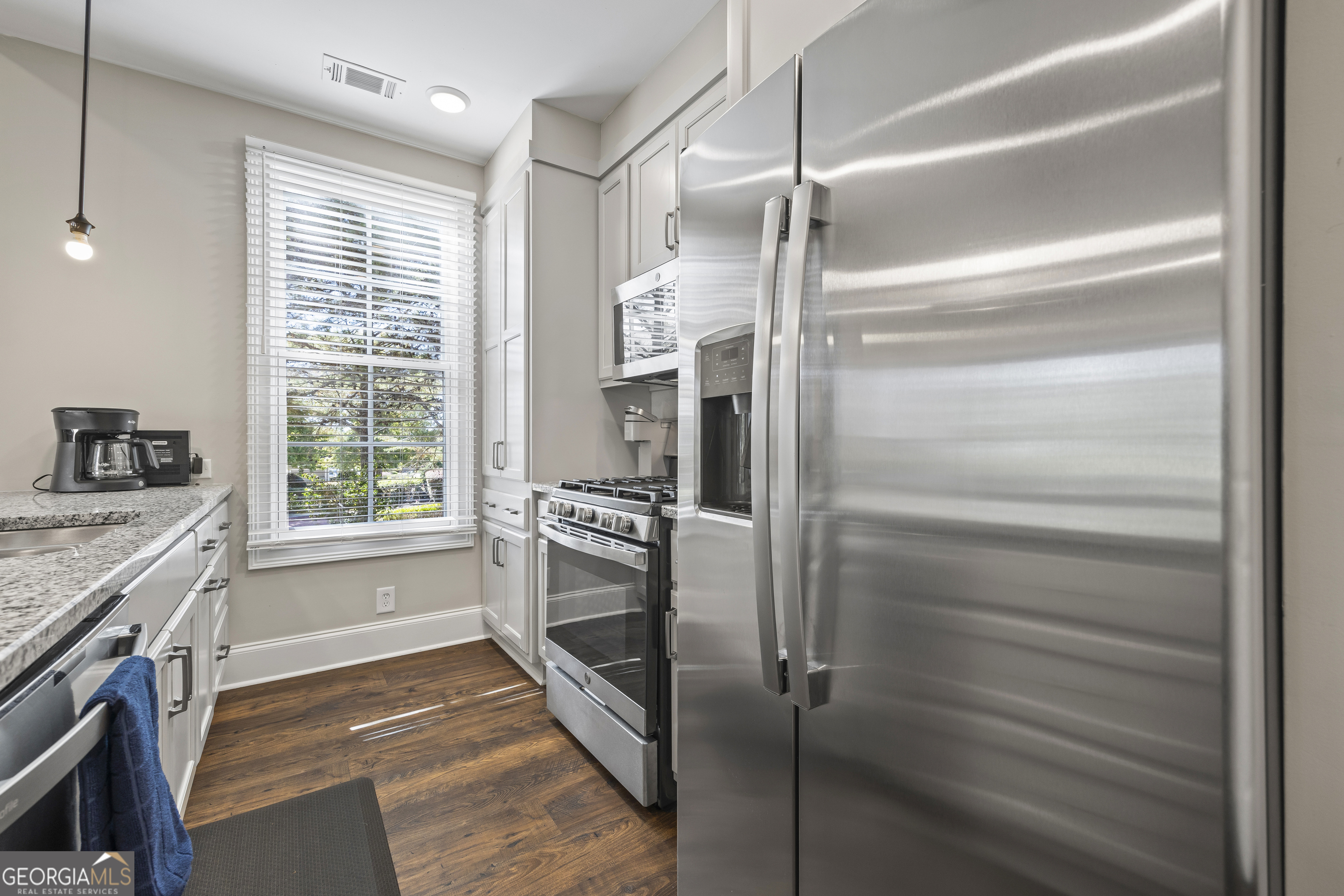 15 Cottage Lane, Toccoa