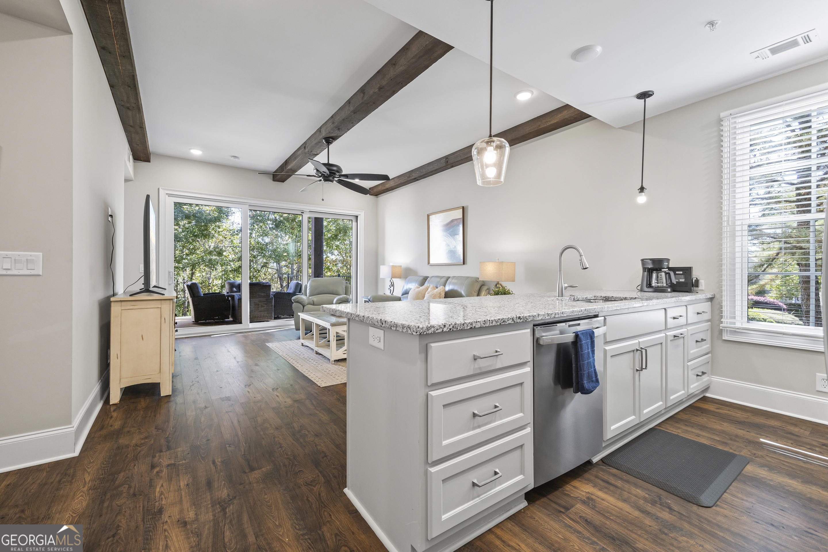 15 Cottage Lane, Toccoa