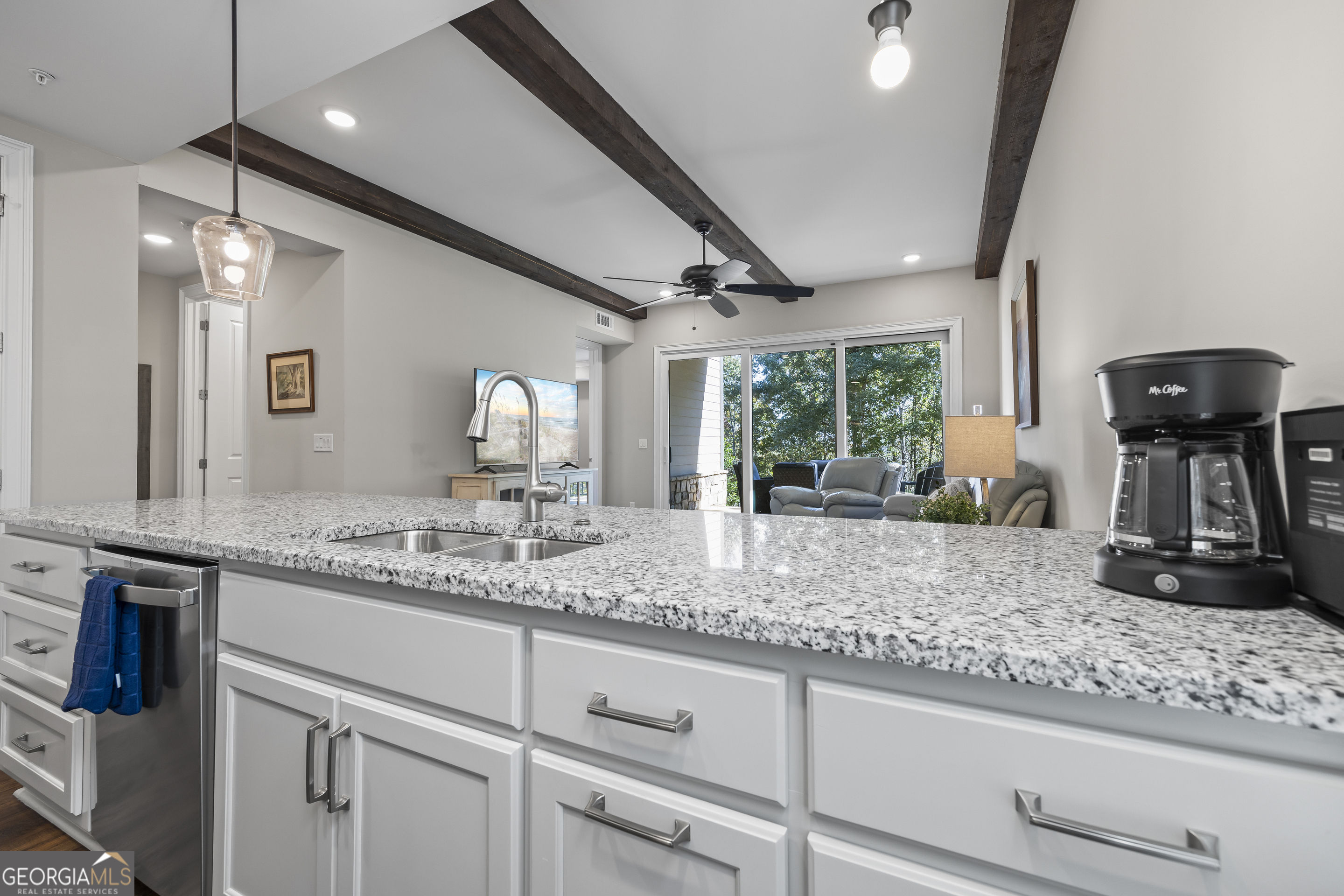 15 Cottage Lane, Toccoa