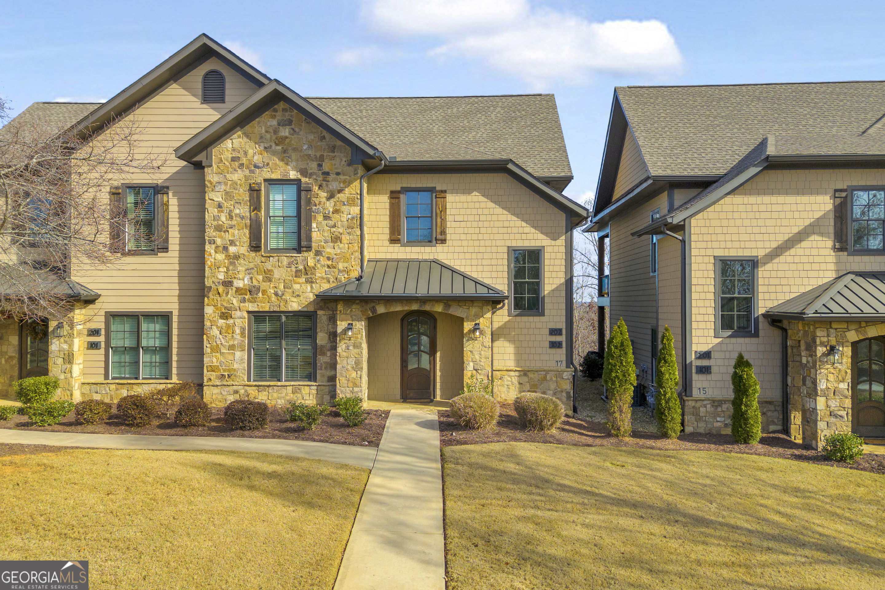 17 Cottage Lane # 102