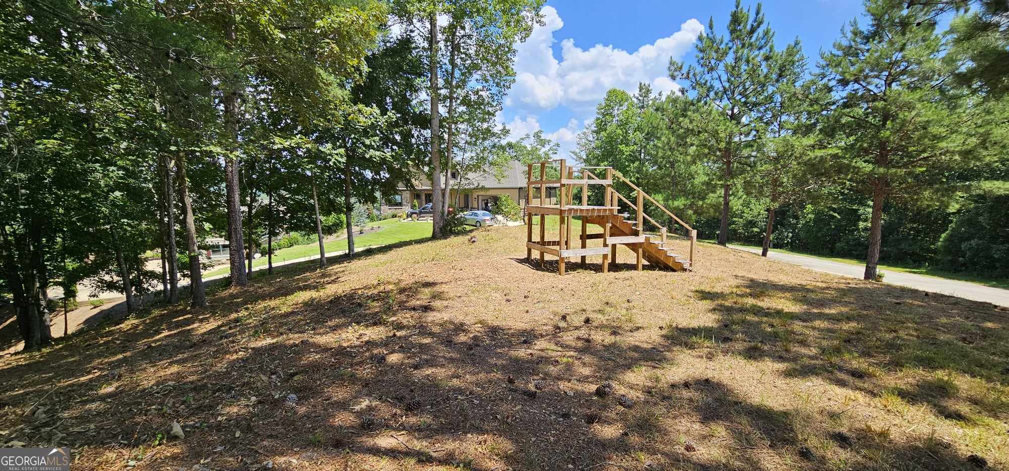 915 N Edgewater Trail