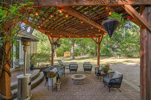 2820 W 82nd Street