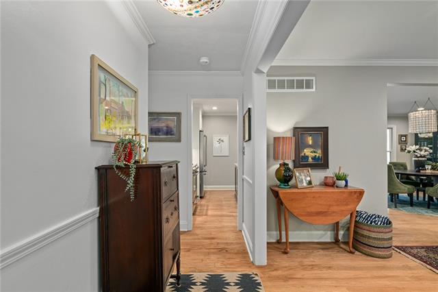 2820 W 82nd Street