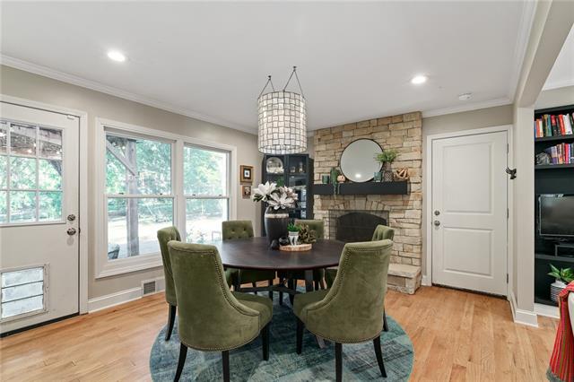 2820 W 82nd Street
