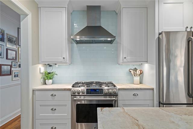 2820 W 82nd Street