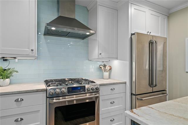 2820 W 82nd Street