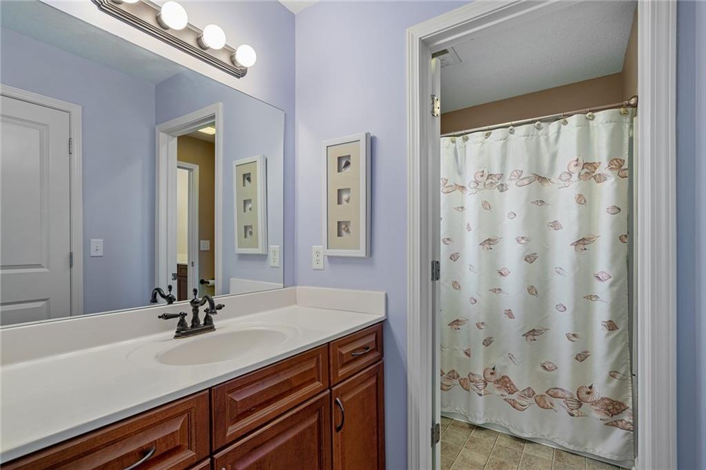 4452 W 161st Place