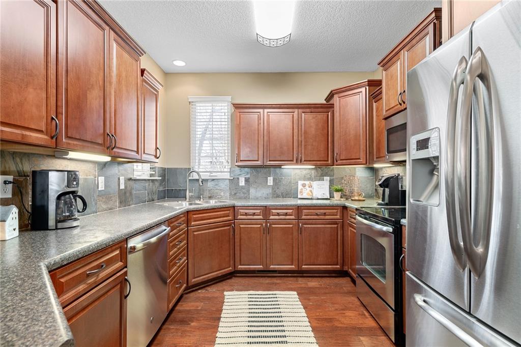4452 W 161st Place
