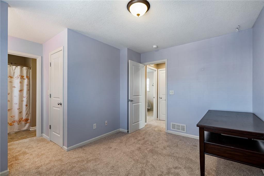 4452 W 161st Place