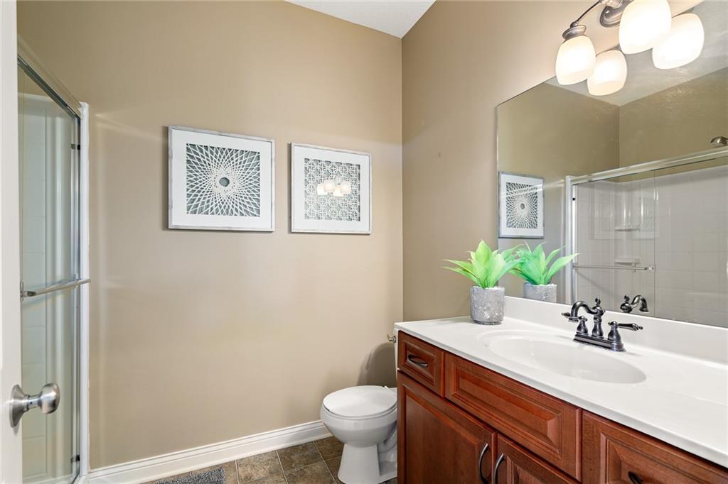 4452 W 161st Place