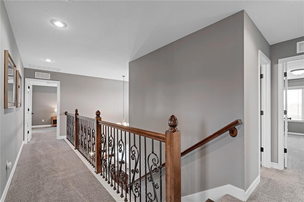 2309 W Trail Drive