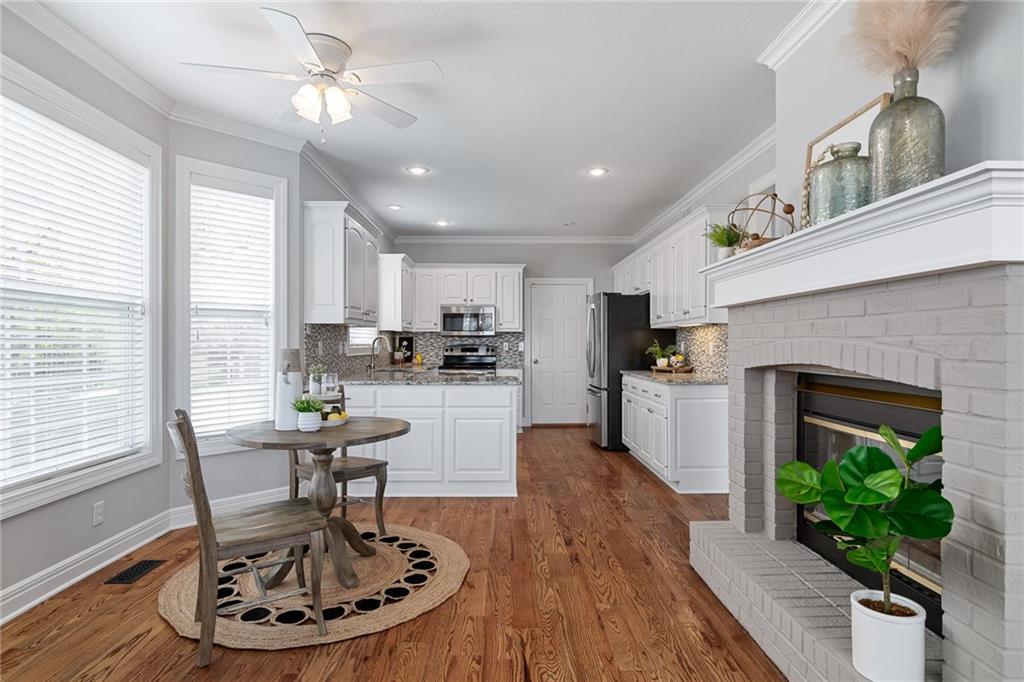 13717 Pembroke Circle