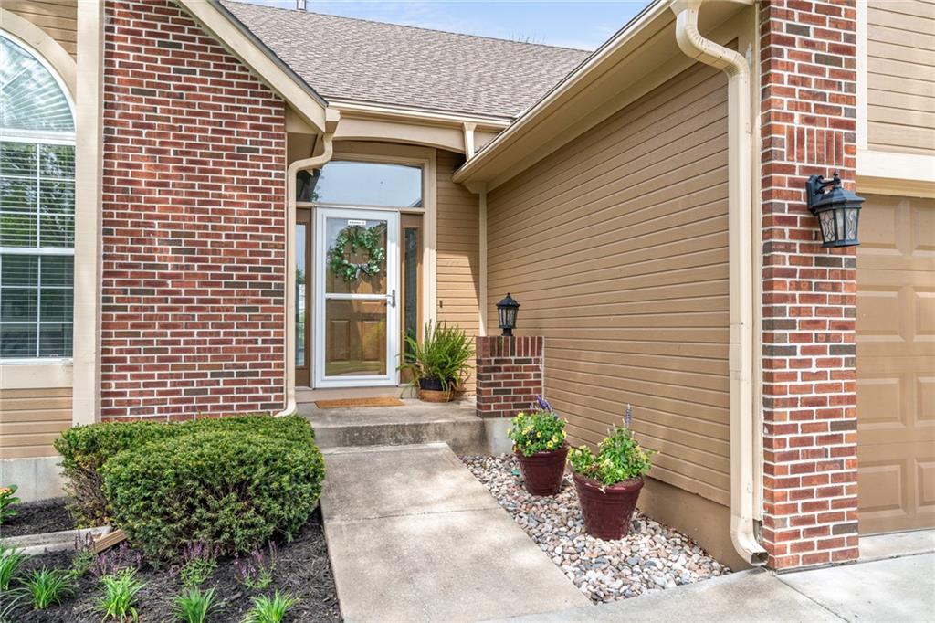 13717 Pembroke Circle