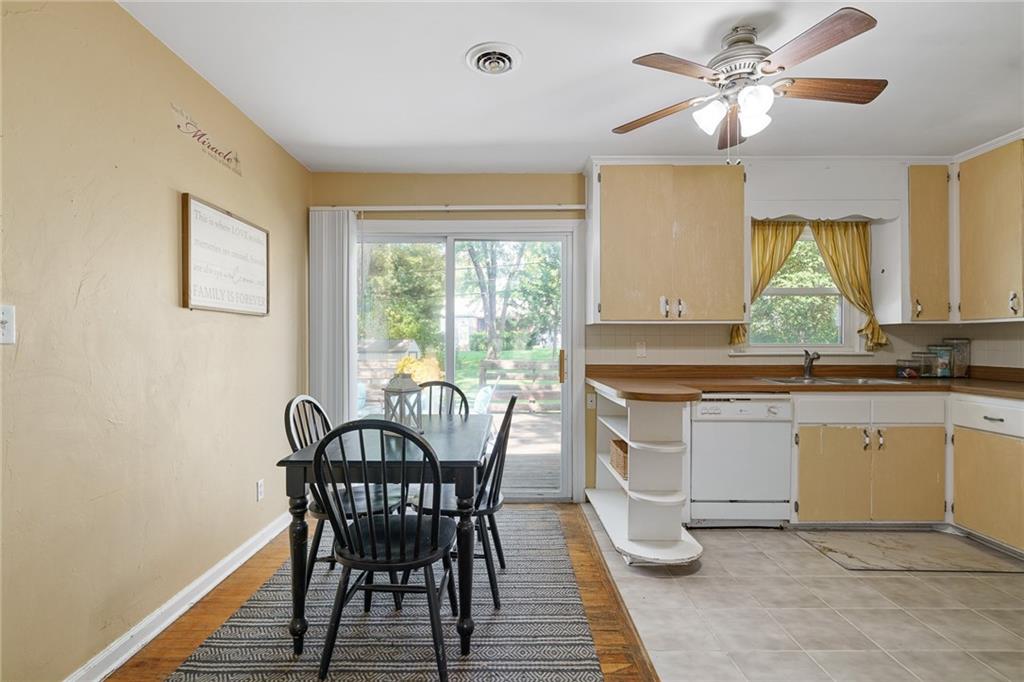 11710 W 68TH Place