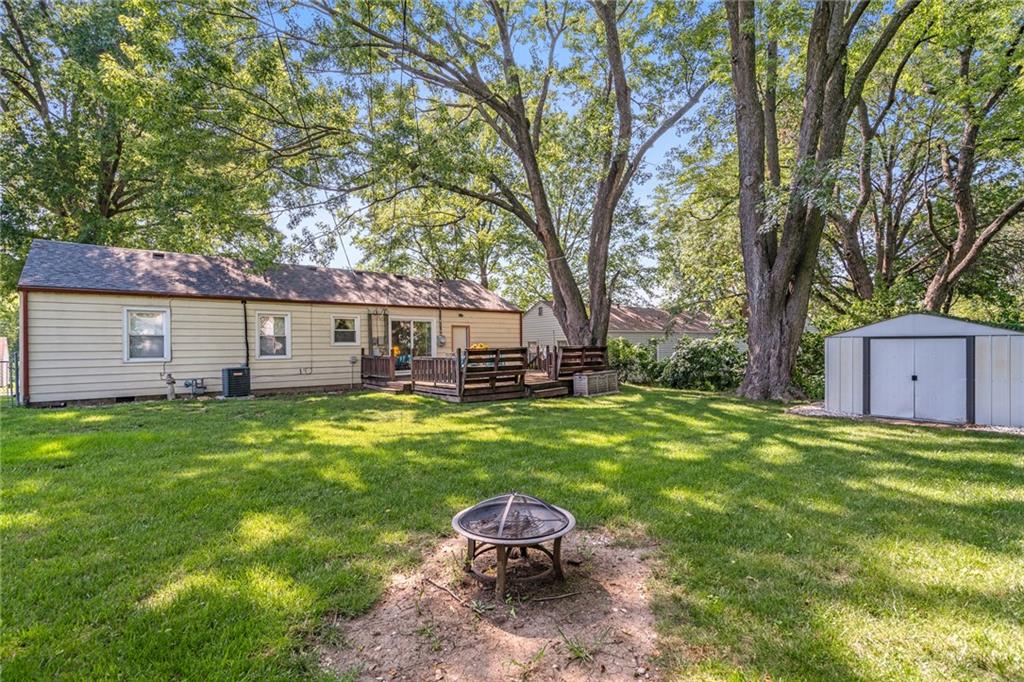 11710 W 68TH Place