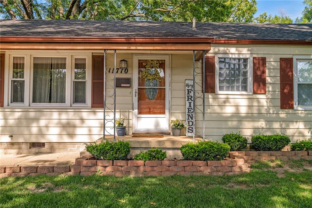 11710 W 68TH Place