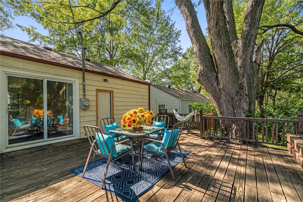 11710 W 68TH Place