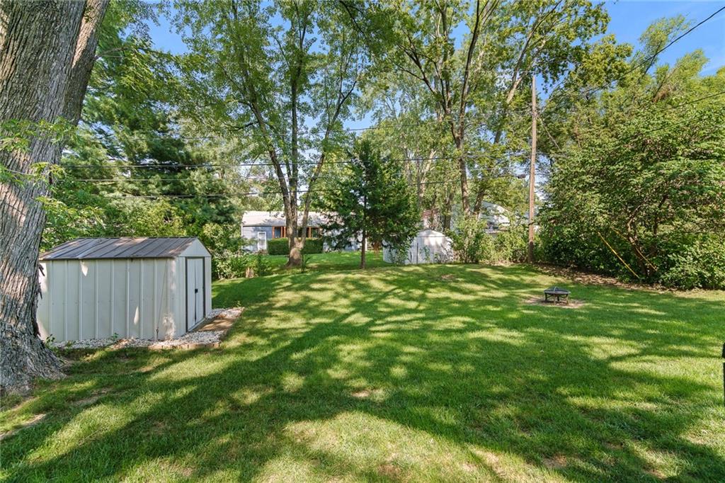 11710 W 68TH Place