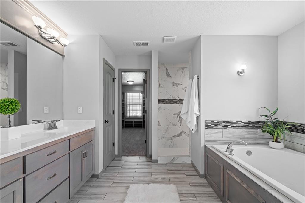 12905 W 169TH Street