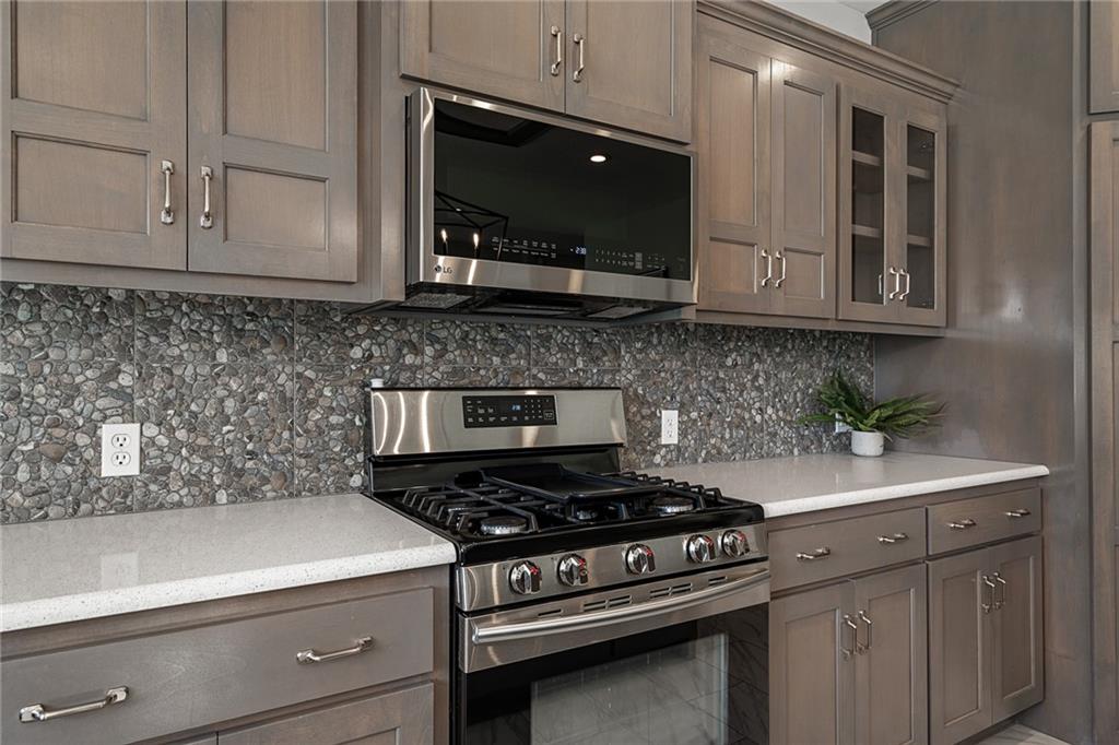 12905 W 169TH Street