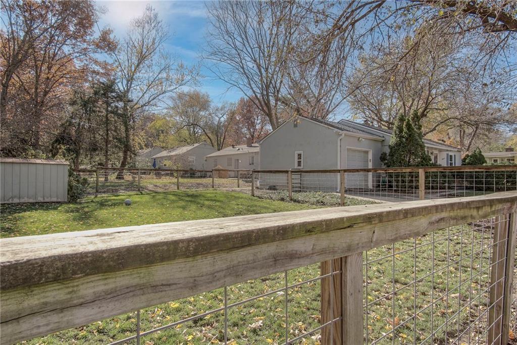 2515 W 73rd Street