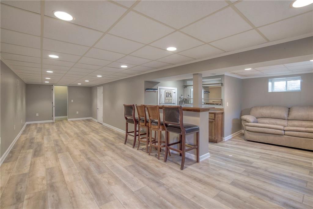 2515 W 73rd Street