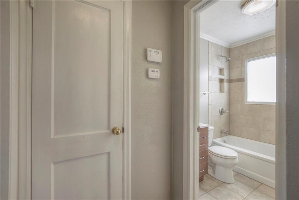 2515 W 73rd Street
