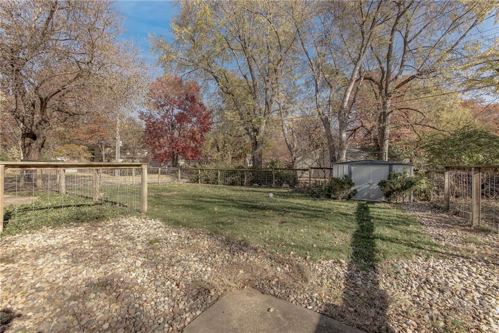2515 W 73rd Street