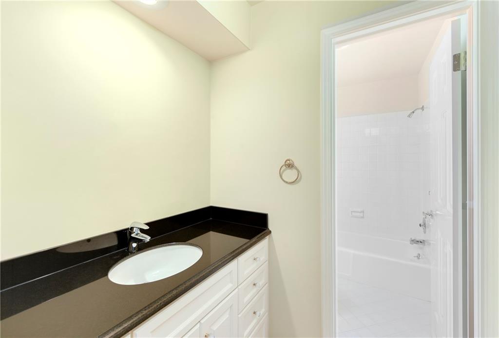 2204 W 124th Street