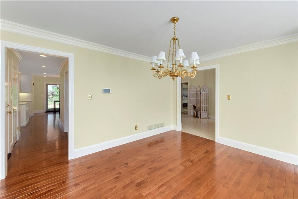 2204 W 124th Street