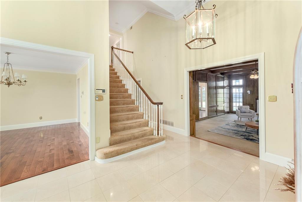 2204 W 124th Street