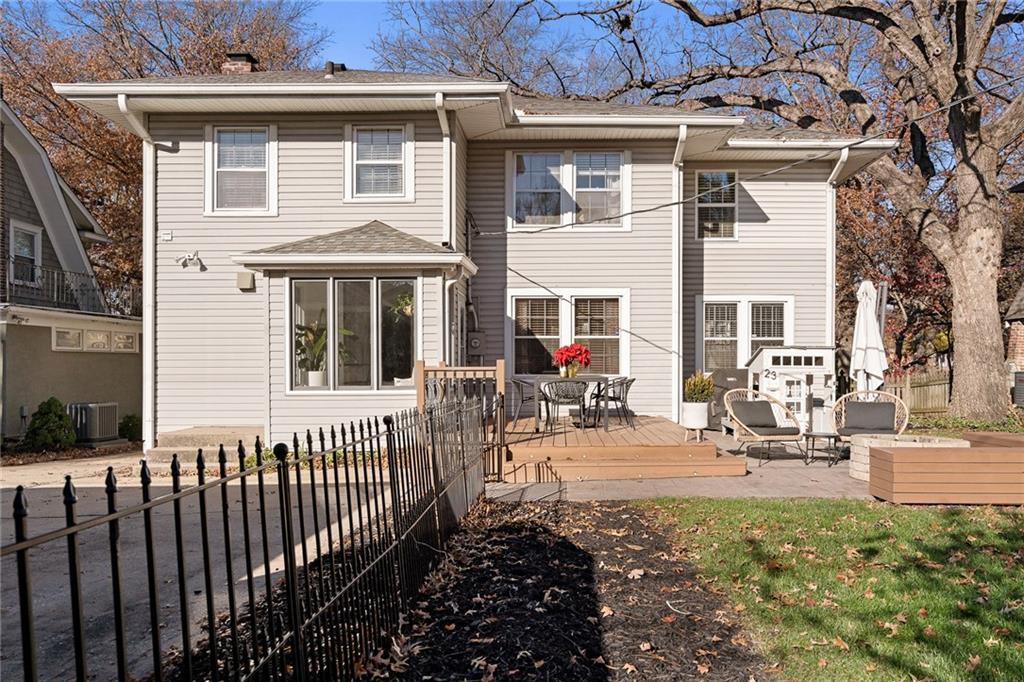 15 E 62nd Street