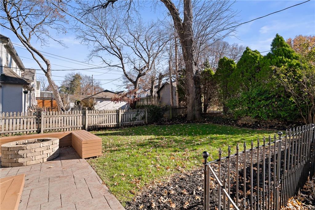 15 E 62nd Street