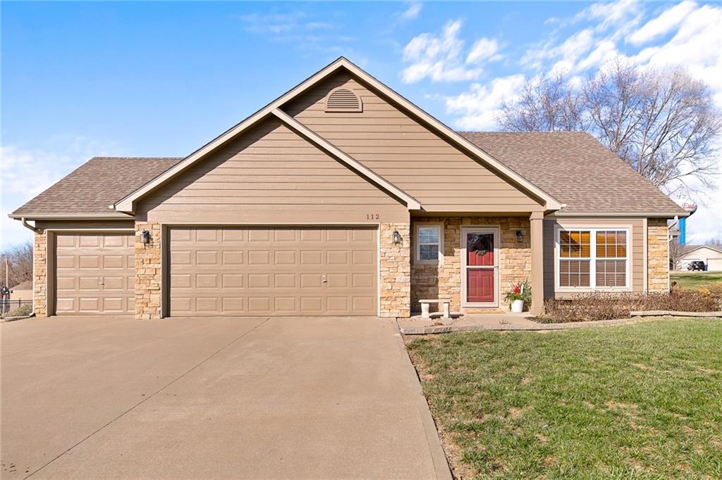112 Oak Place