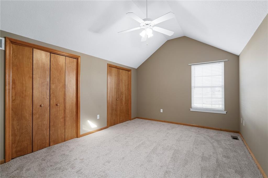 112 Oak Place