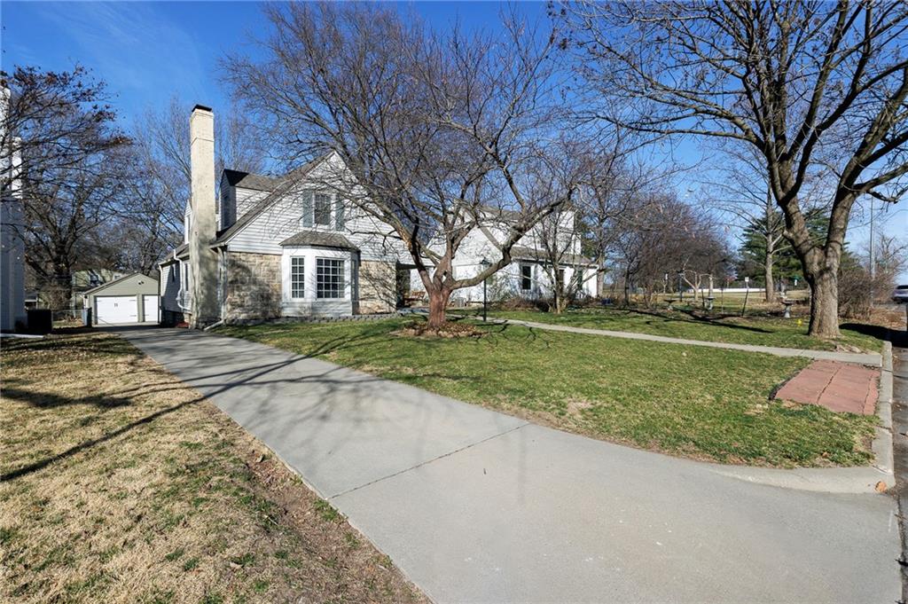 640 E 70th Street