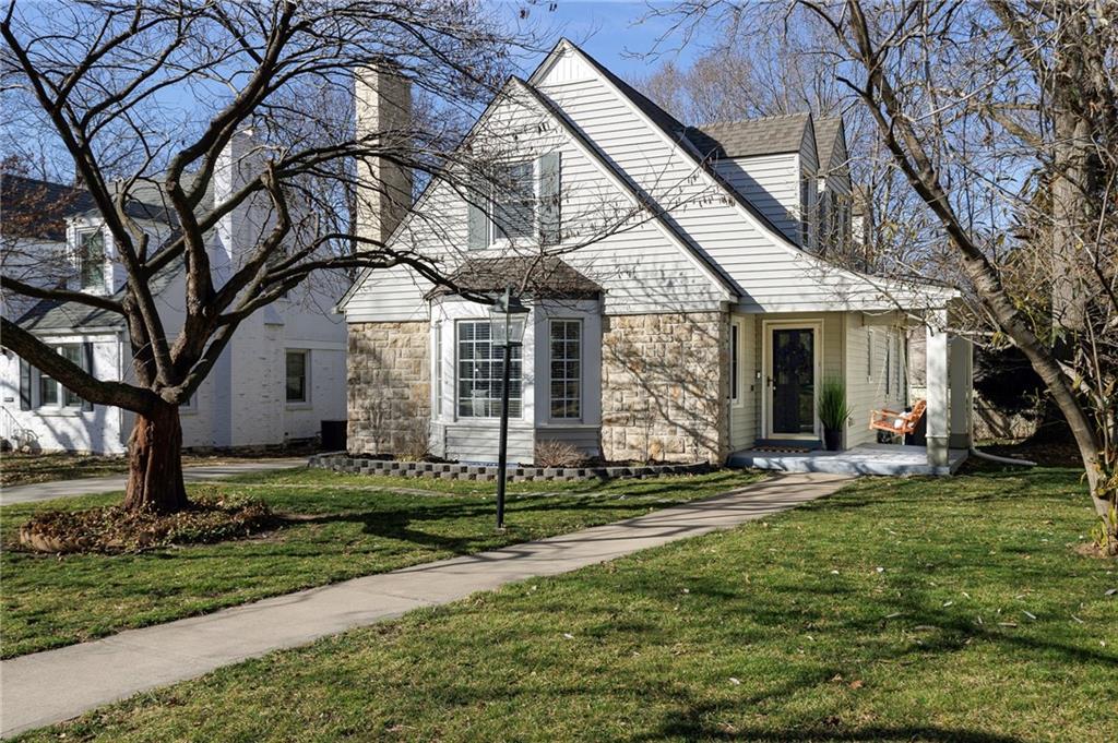 640 E 70th Street