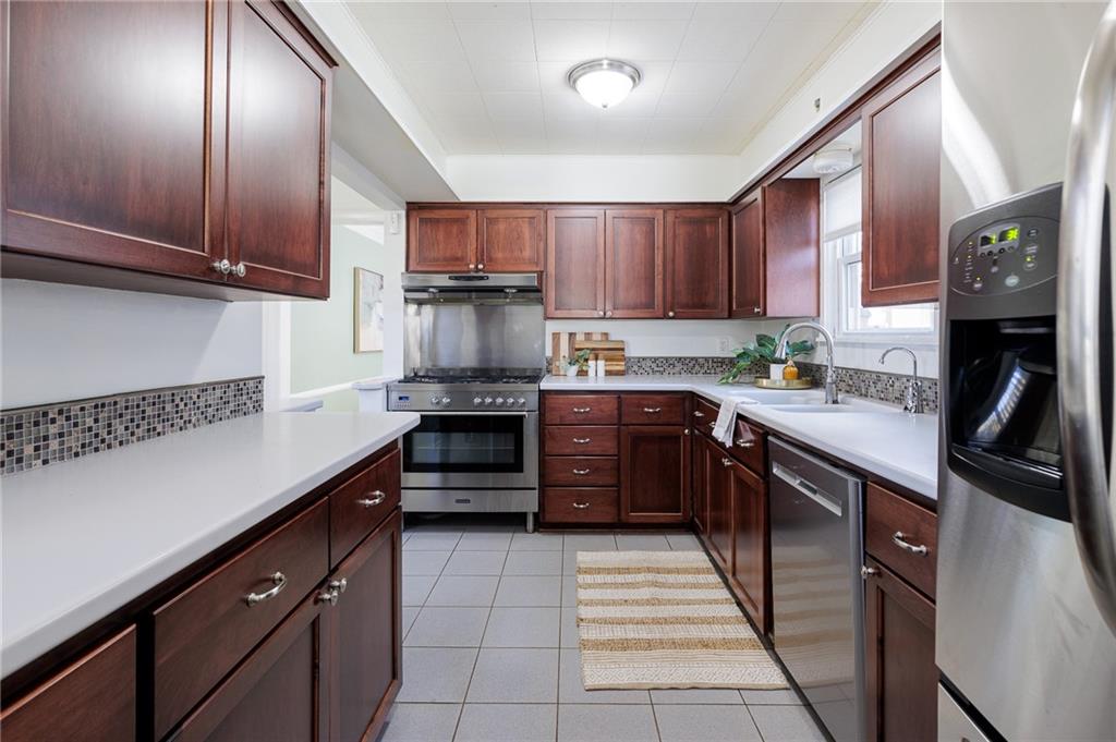640 E 70th Street