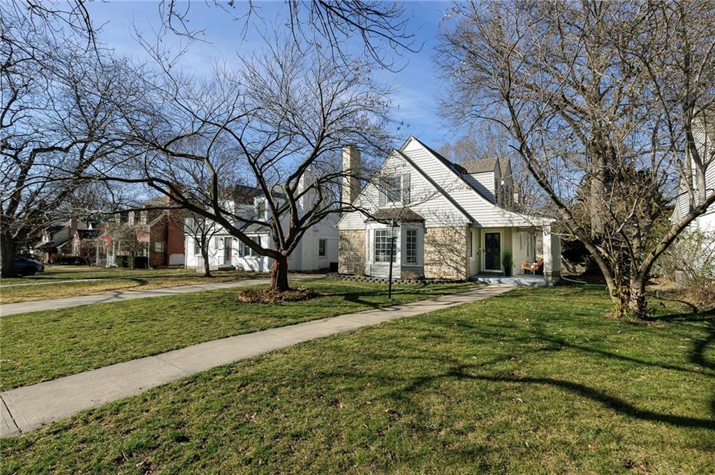 640 E 70th Street