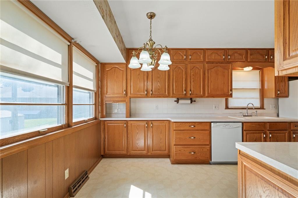 10901 Elmwood Drive