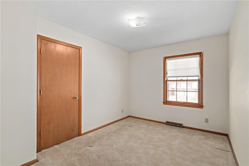 10901 Elmwood Drive